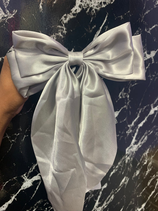 Silver / grey bow